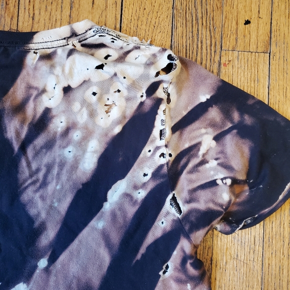 CLOSET CLOSING 7/31 Powerpuff Girls Crop Distressed Tshirt Size XS - Picture 3 of 5